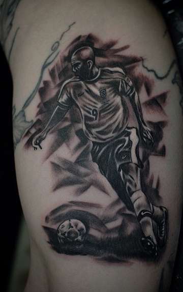 Татуировка типичного футболиста