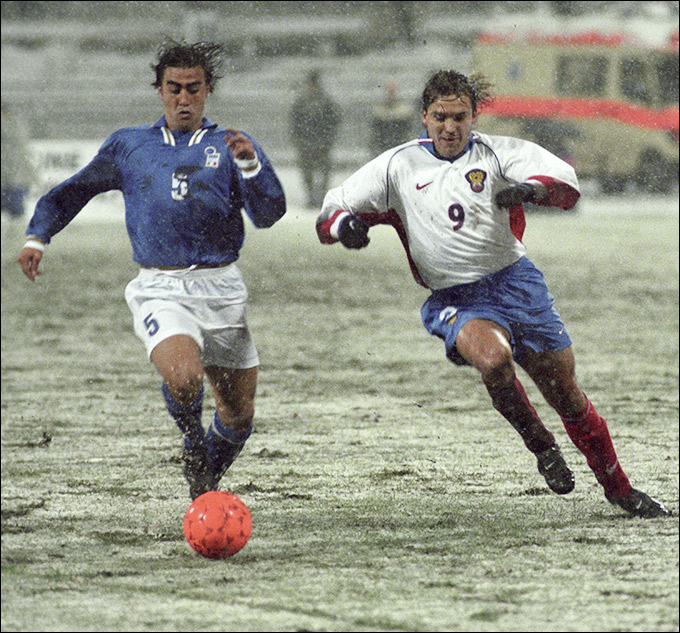 Знаменитый снежный матч с итальянцами в плей-офф квалификации ЧМ-98
