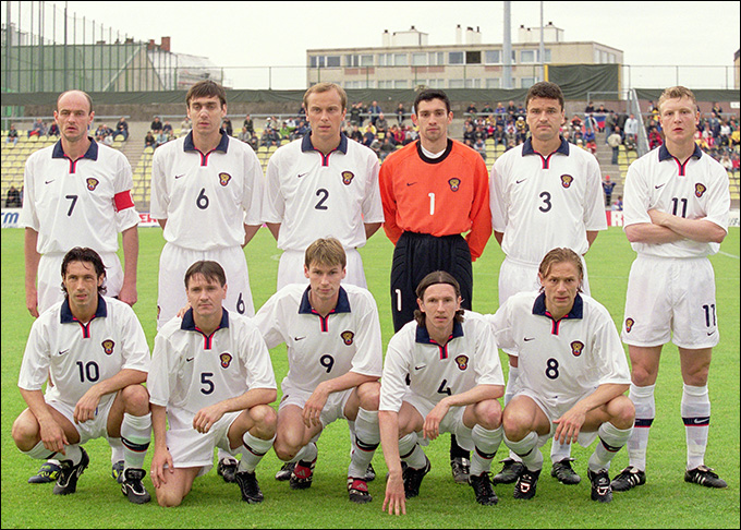 Россия готовится обыграть Люксембург в квалификации чемпионата мира 2002 года
