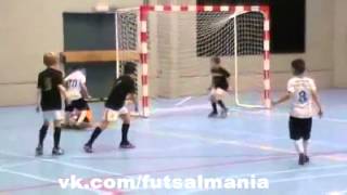 Юный талант - футзал мини-футбол futsal skills goal tricks