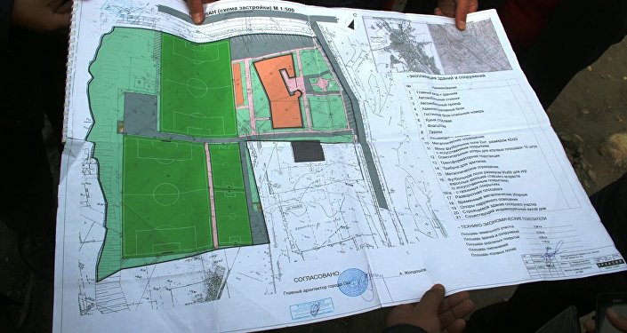 В Оше к середине января построено два футбольных поля из пяти запланированных