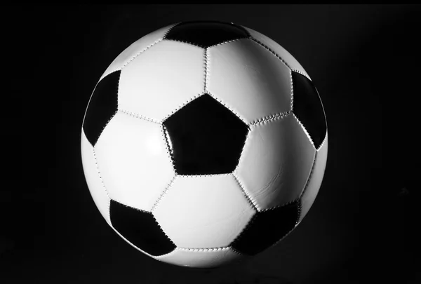 Футбол мяч черный и белый Лицензионные Стоковые Фото