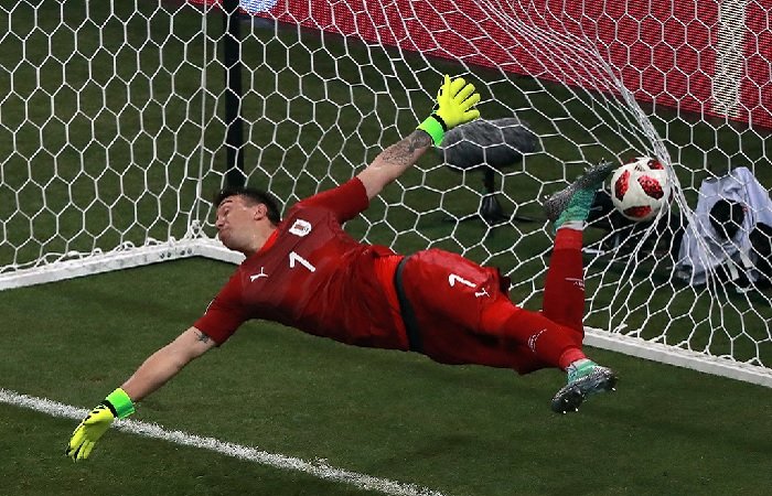 Первый гол в ворота сборной Уругвая на ЧМ 2018 за четыре проведенных игры