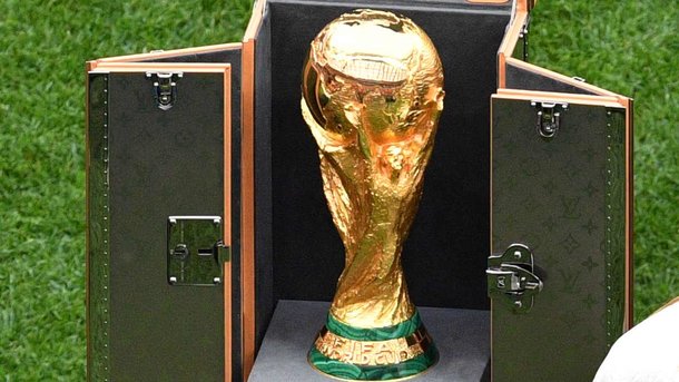 Трофей чемпионата мира. Фото AFP