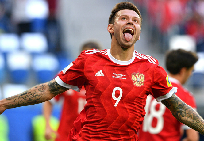 Сборная России по футболу, ты ужасна! А можешь сыграть еще хуже?