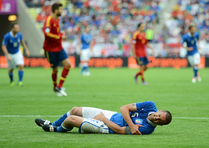 В 2012 году итальянцы вышли в финал чемпионата Европы, но проиграли испанцам, а Мотта получил очередное повреждение