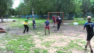 Футбольный матч Дети против Родителей
